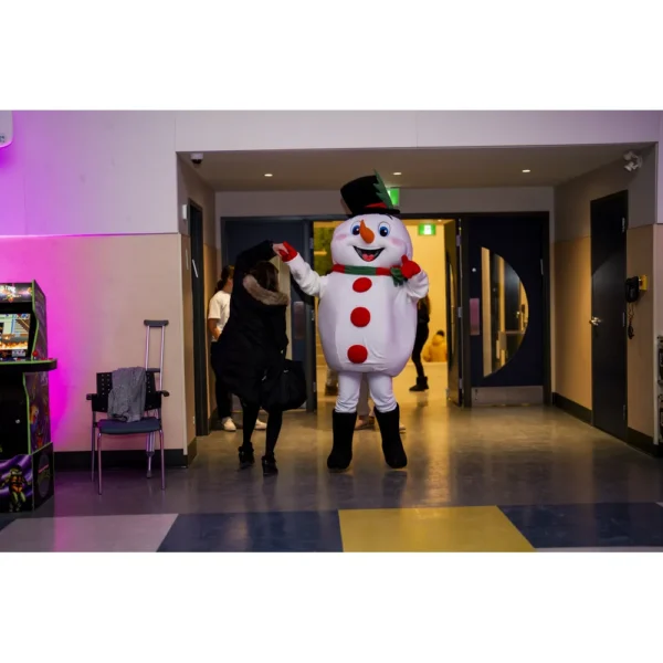 Mascotte d'attraction 60 min – Image 2